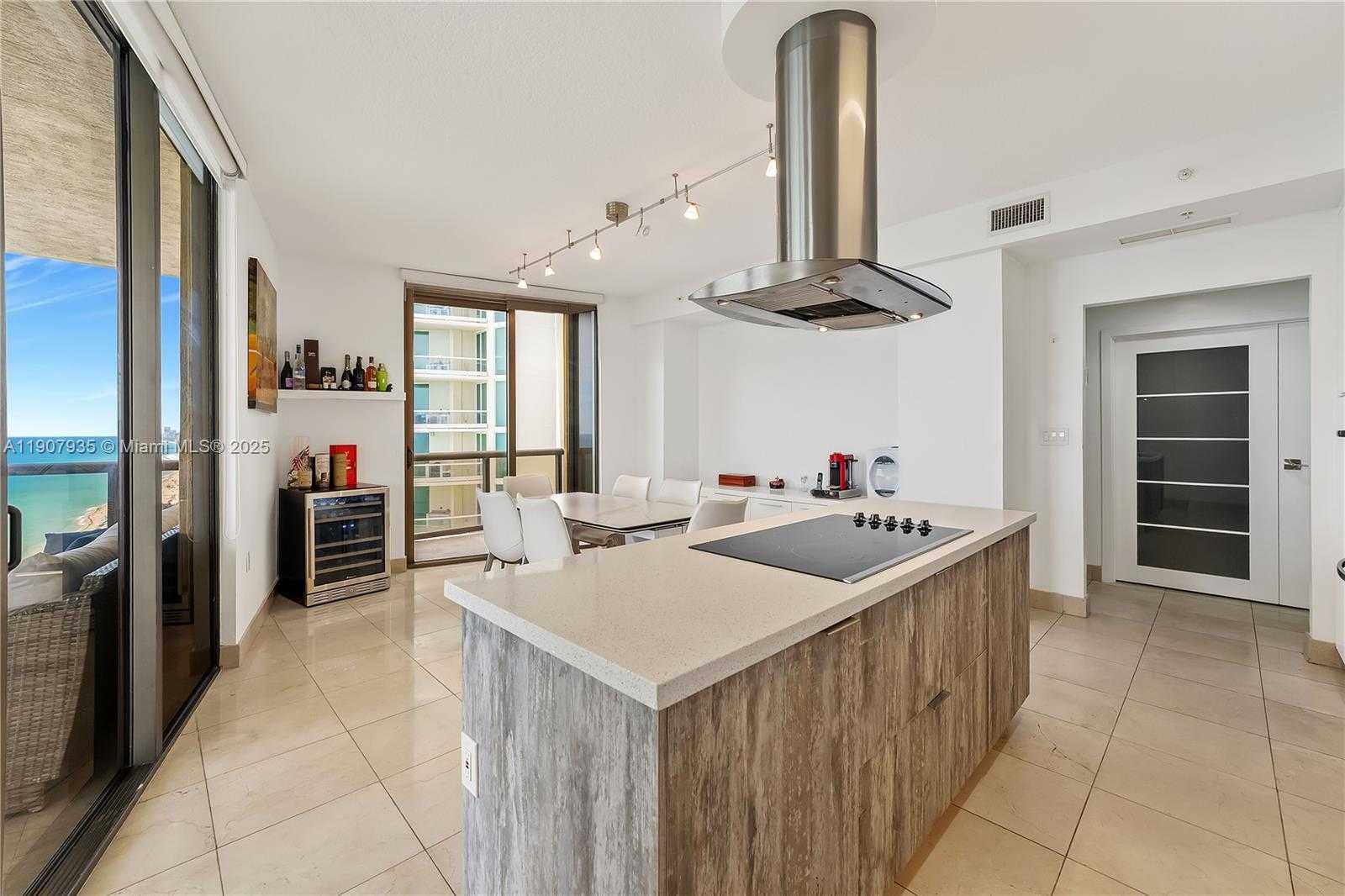 Small Image of 16275 COLLINS AVE #2101, Sunny Isles Beach Number 14