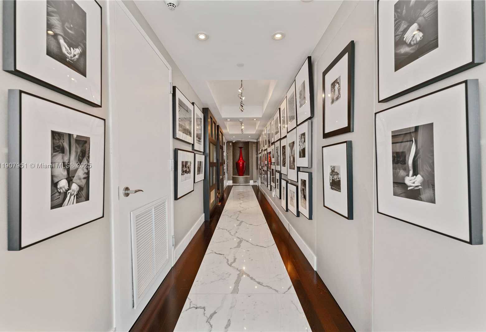 Small Image of 6000 INDIAN CREEK DR #PH 2501, Miami Beach Number 2