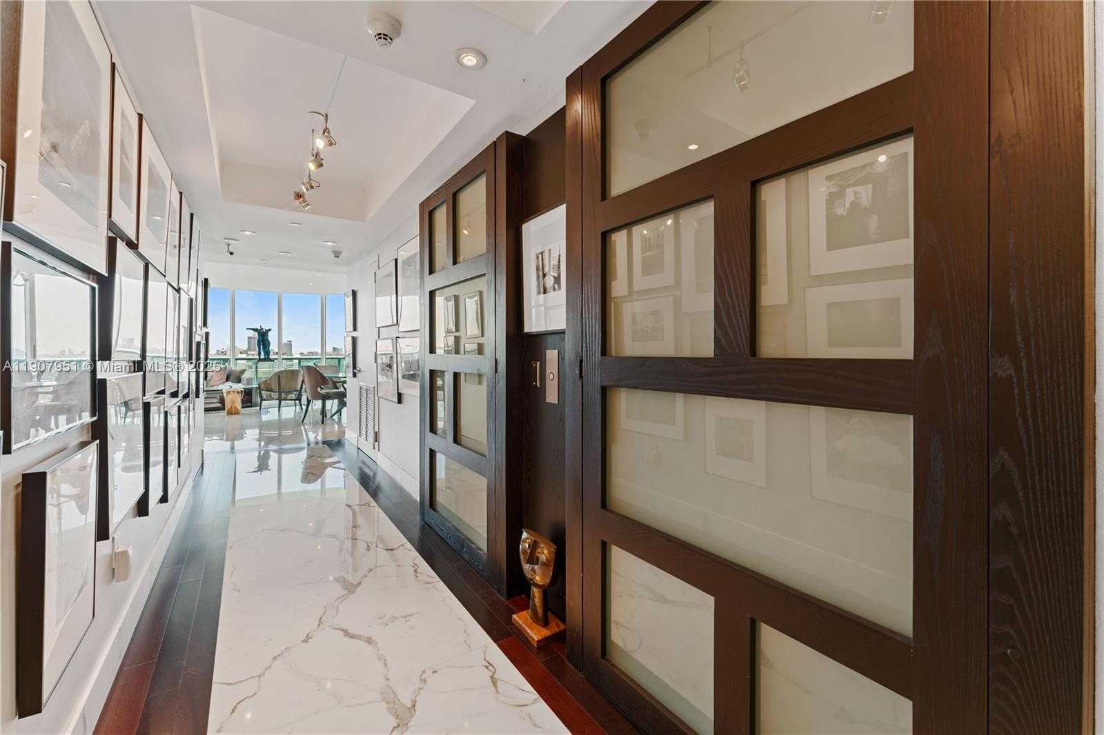 Small Image of 6000 INDIAN CREEK DR #PH 2501, Miami Beach Number 4