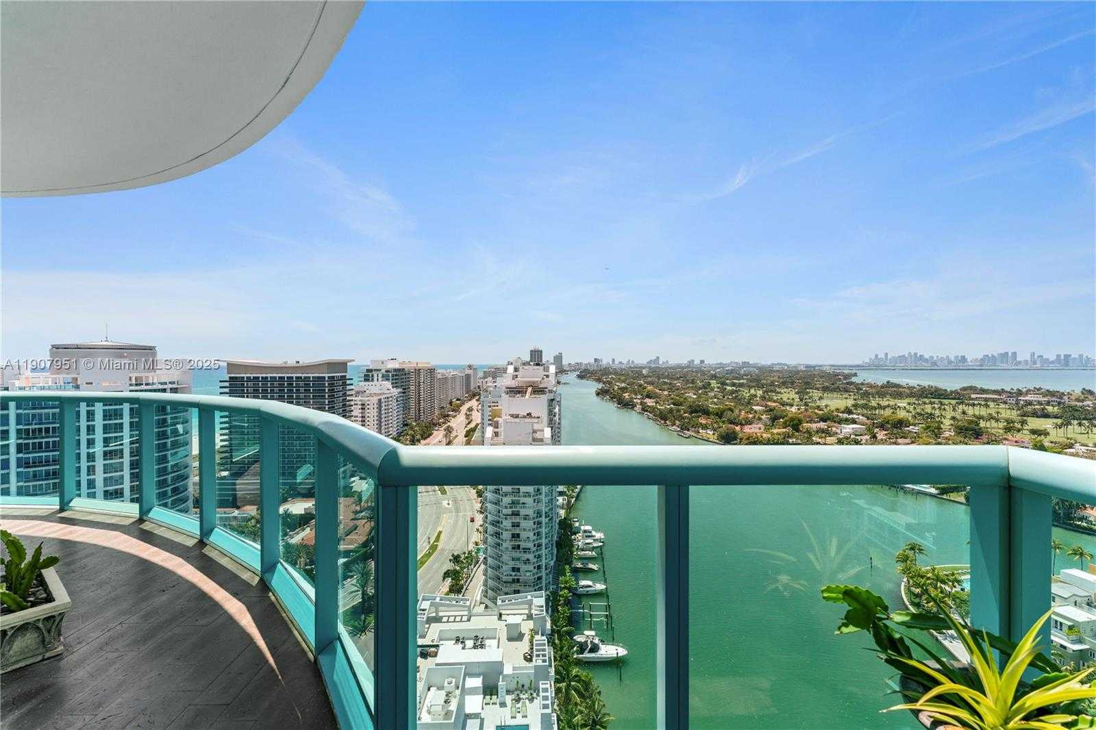 Small Image of 6000 INDIAN CREEK DR #PH 2501, Miami Beach Number 44