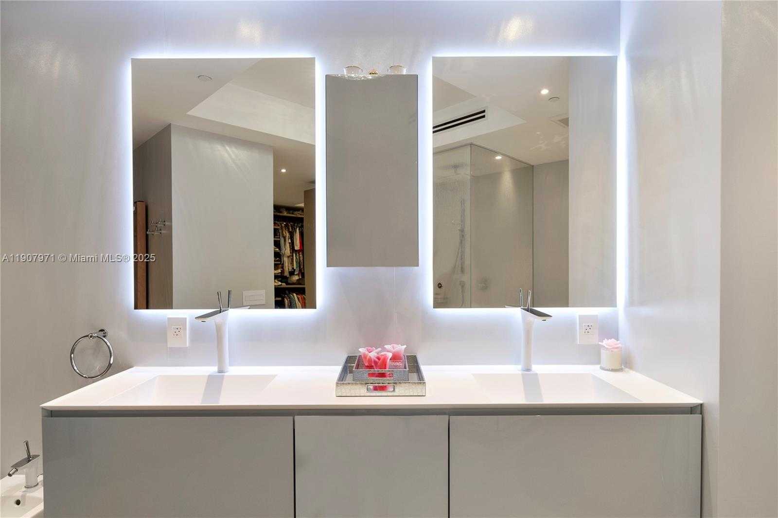 Small Image of 9703 COLLINS AVE #1900, Bal Harbour Number 12