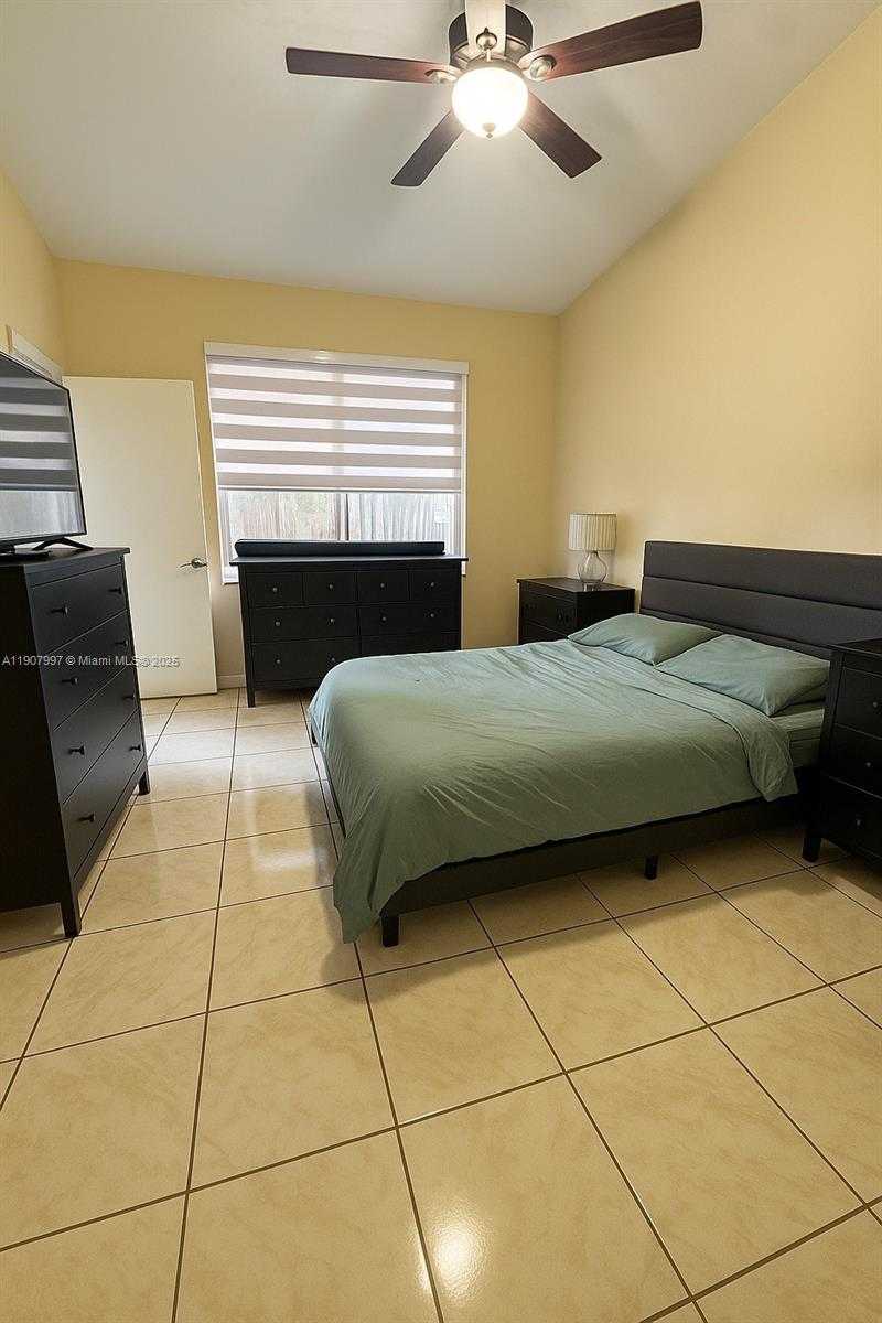 Small Image of 6700 NORTH WEST 190TH ST, Hialeah Number 13