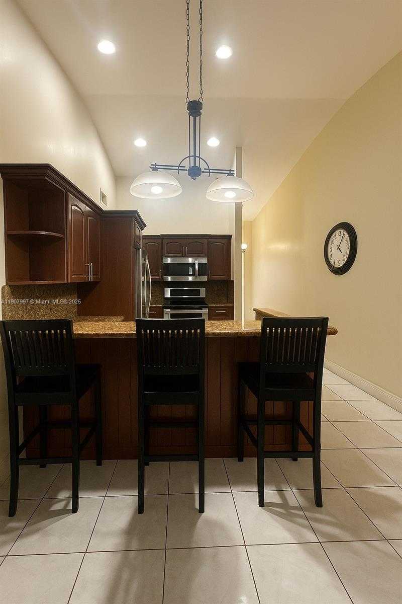 Small Image of 6700 NORTH WEST 190TH ST, Hialeah Number 9