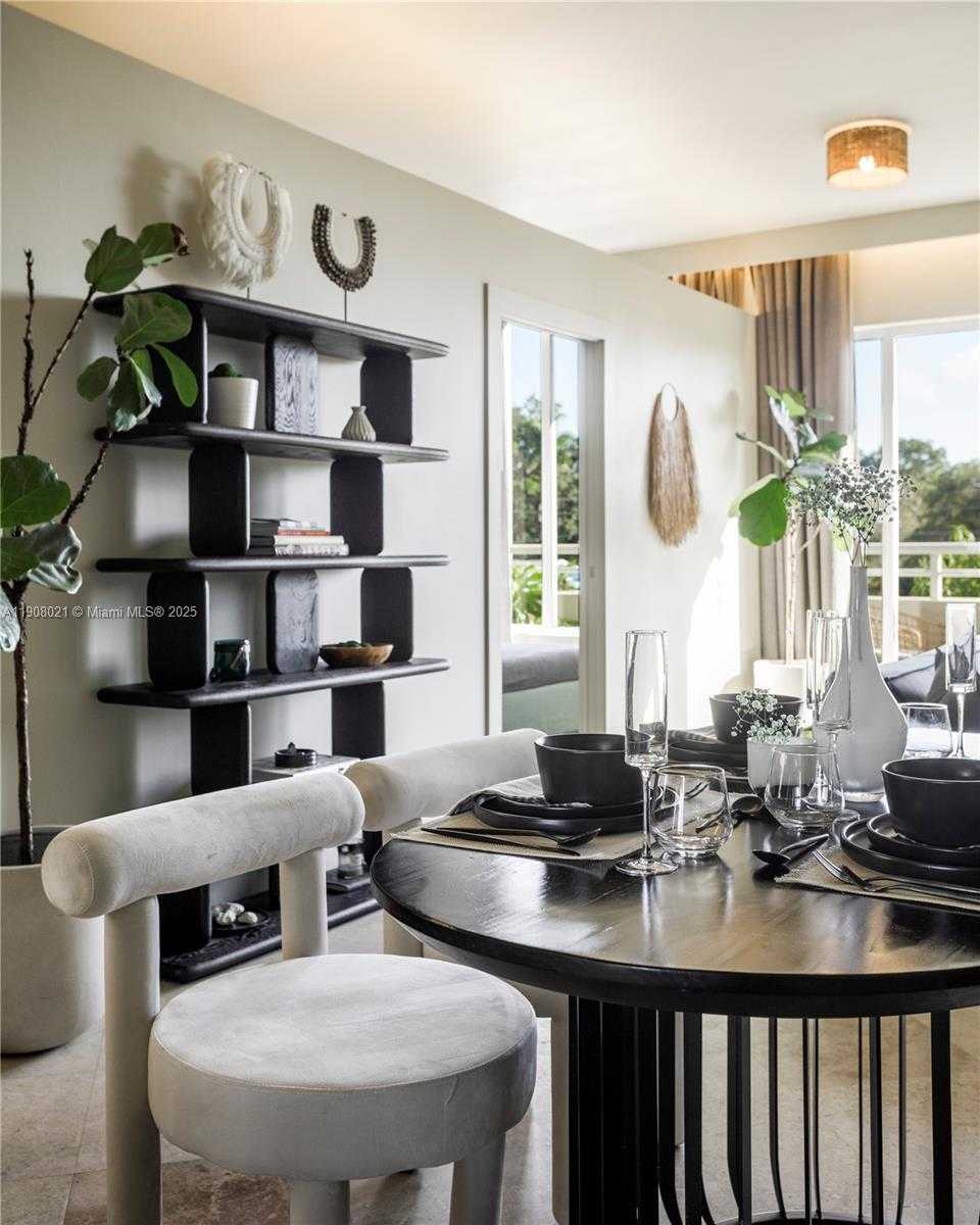 Small Image of 3250 GRAND AVE #306, Miami Number 10