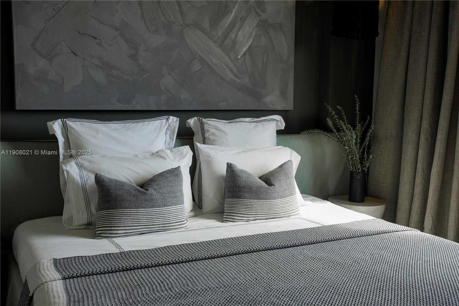 Small Image of 3250 GRAND AVE #306, Miami Number 27