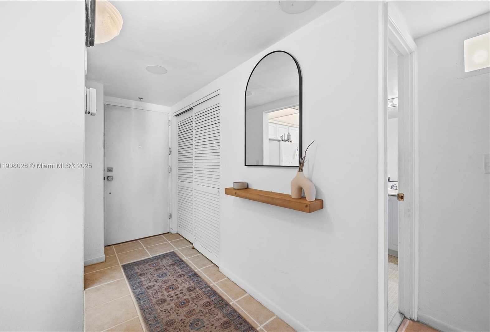 Small Image of 19380 COLLINS AVE #1017, Sunny Isles Beach Number 7