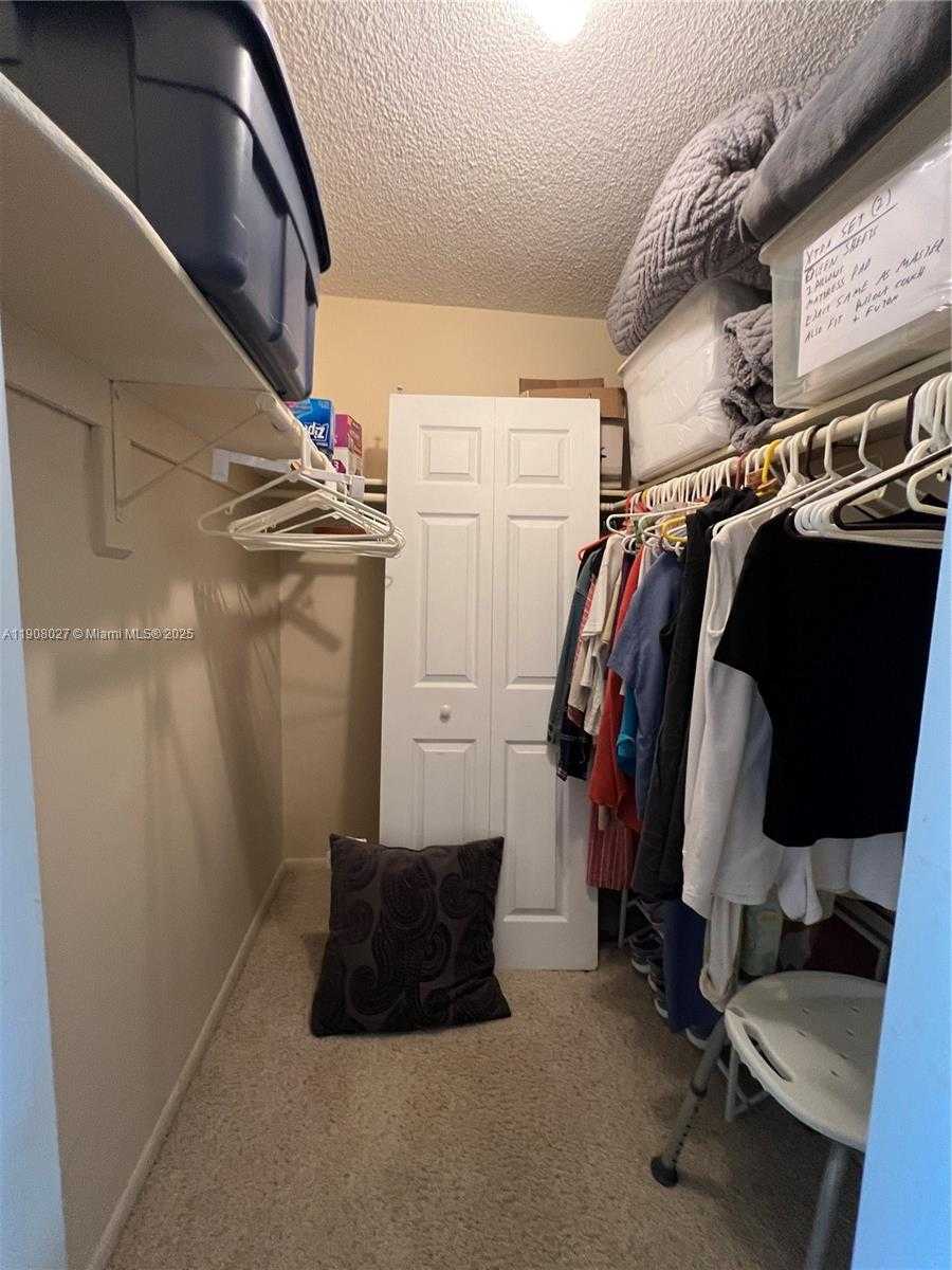 Small Image of 231 174TH ST #2202, Sunny Isles Beach Number 16