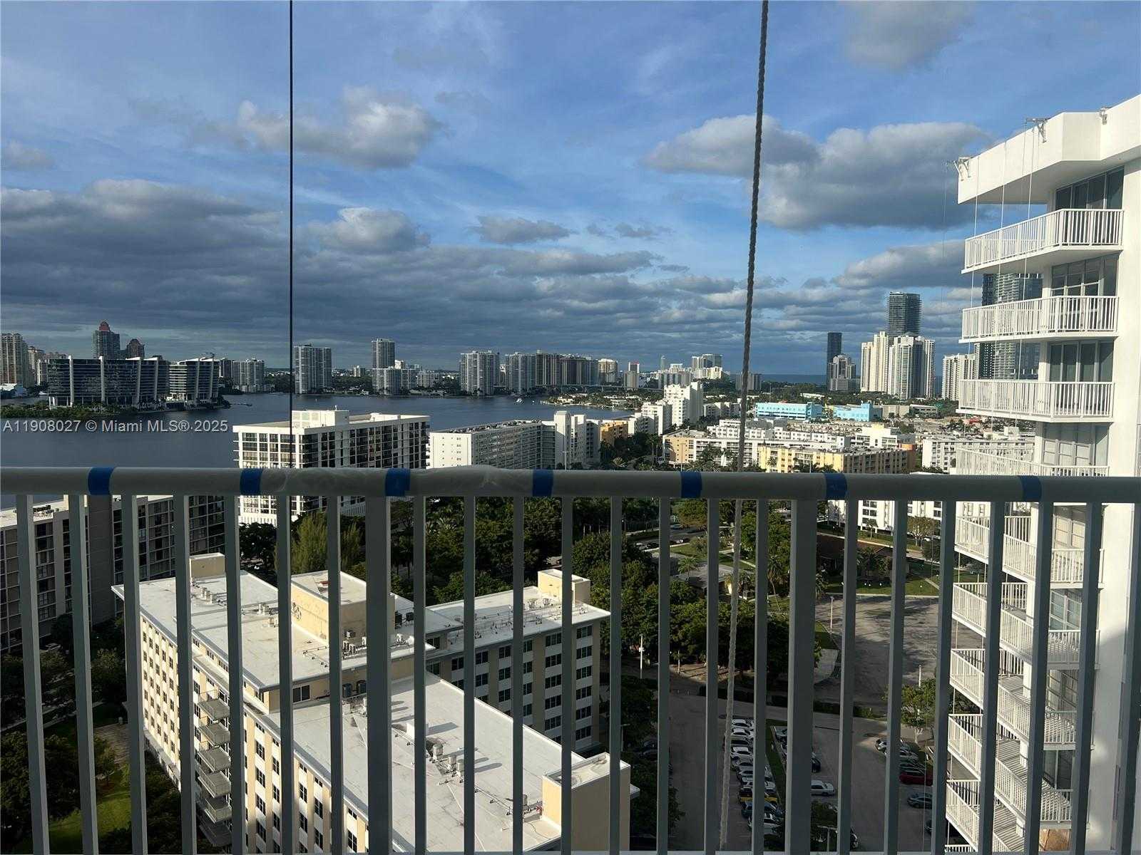 Small Image of 231 174TH ST #2202, Sunny Isles Beach Number 18