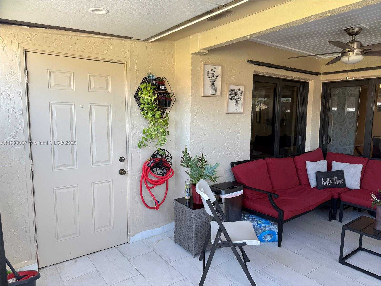 Small Image of 6377 NORTH WEST 170TH LN, Hialeah Number 11