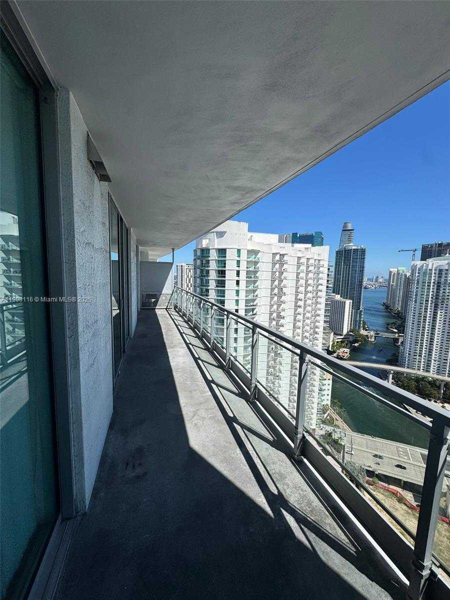 Small Image of 90 SOUTH WEST 3RD ST #3901, Miami Number 16