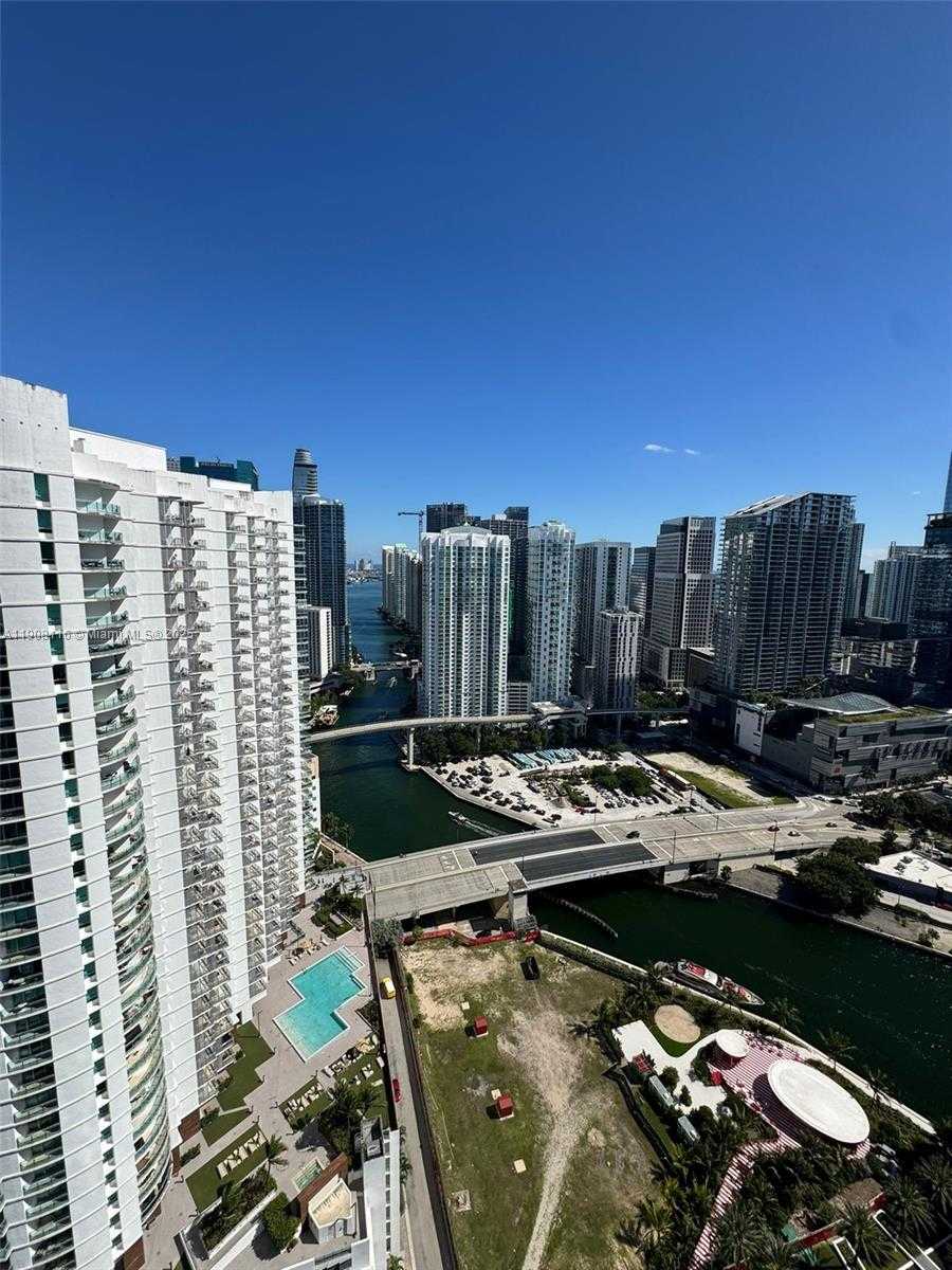 Small Image of 90 SOUTH WEST 3RD ST #3901, Miami Number 17