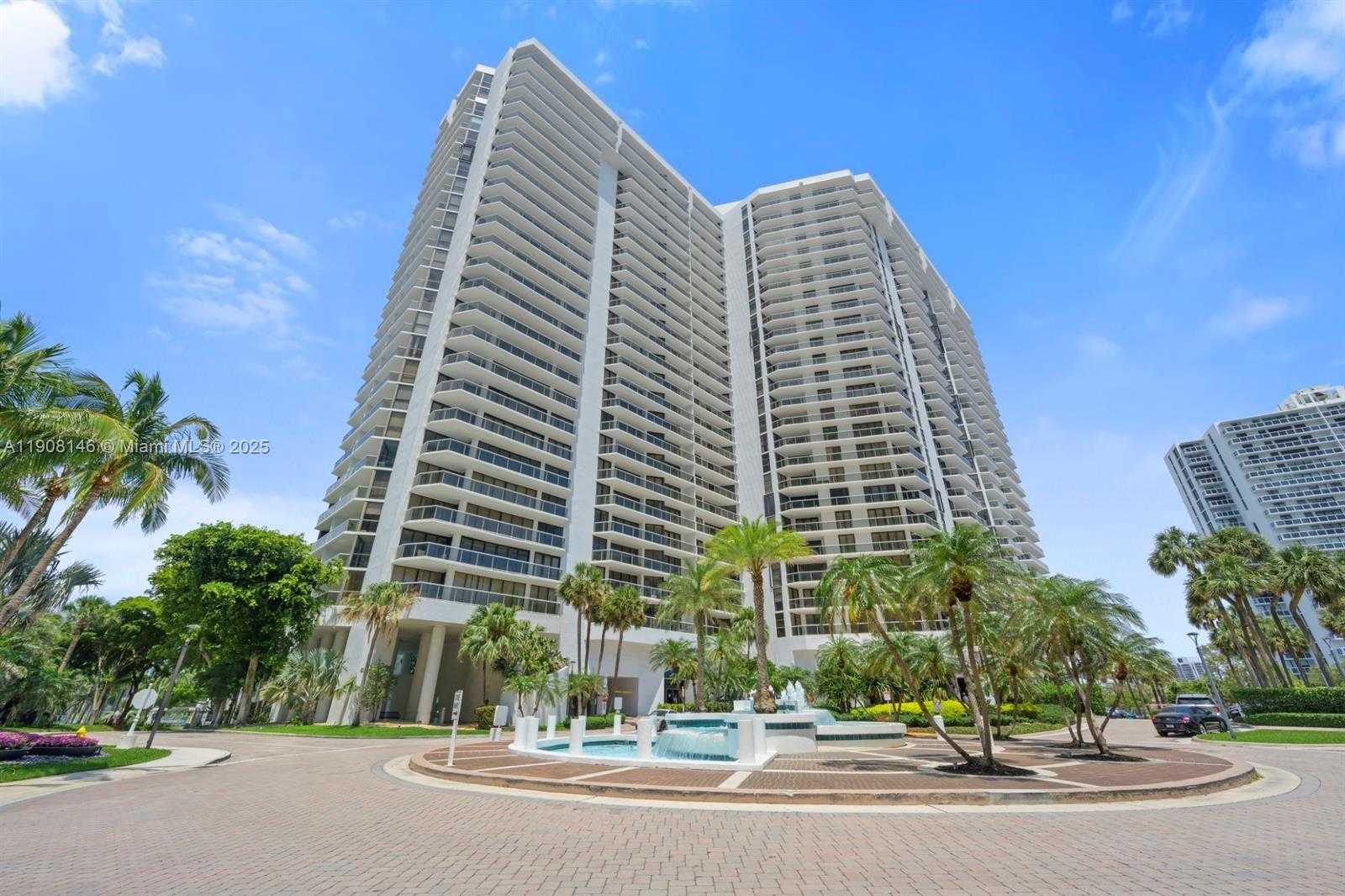 Small Image of 20281 EAST COUNTRY CLUB DR #304, Aventura Number 25