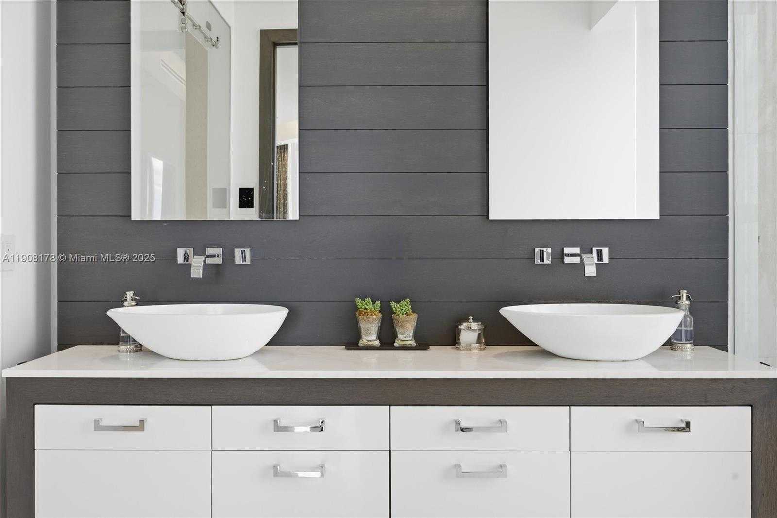 Small Image of 16001 COLLINS AVE #3504, Sunny Isles Beach Number 23