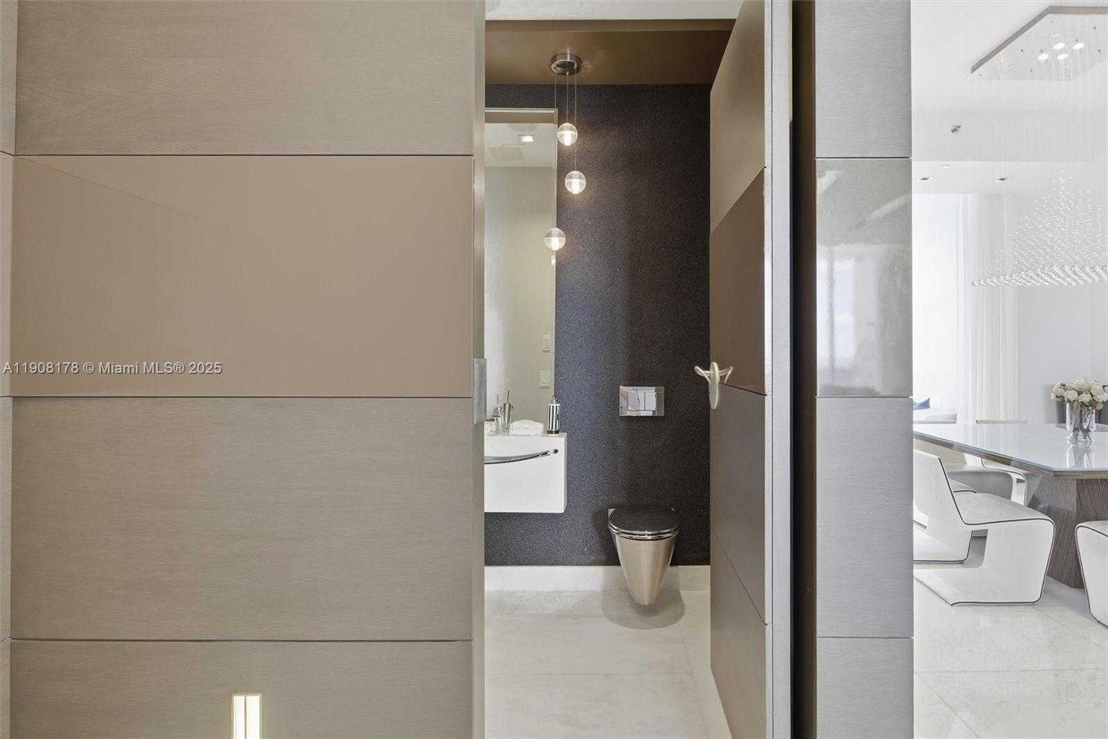 Small Image of 16001 COLLINS AVE #3504, Sunny Isles Beach Number 37