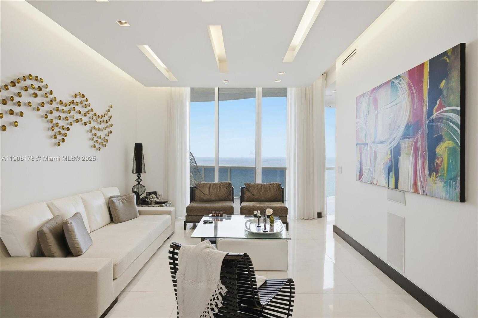 Small Image of 16001 COLLINS AVE #3504, Sunny Isles Beach Number 5