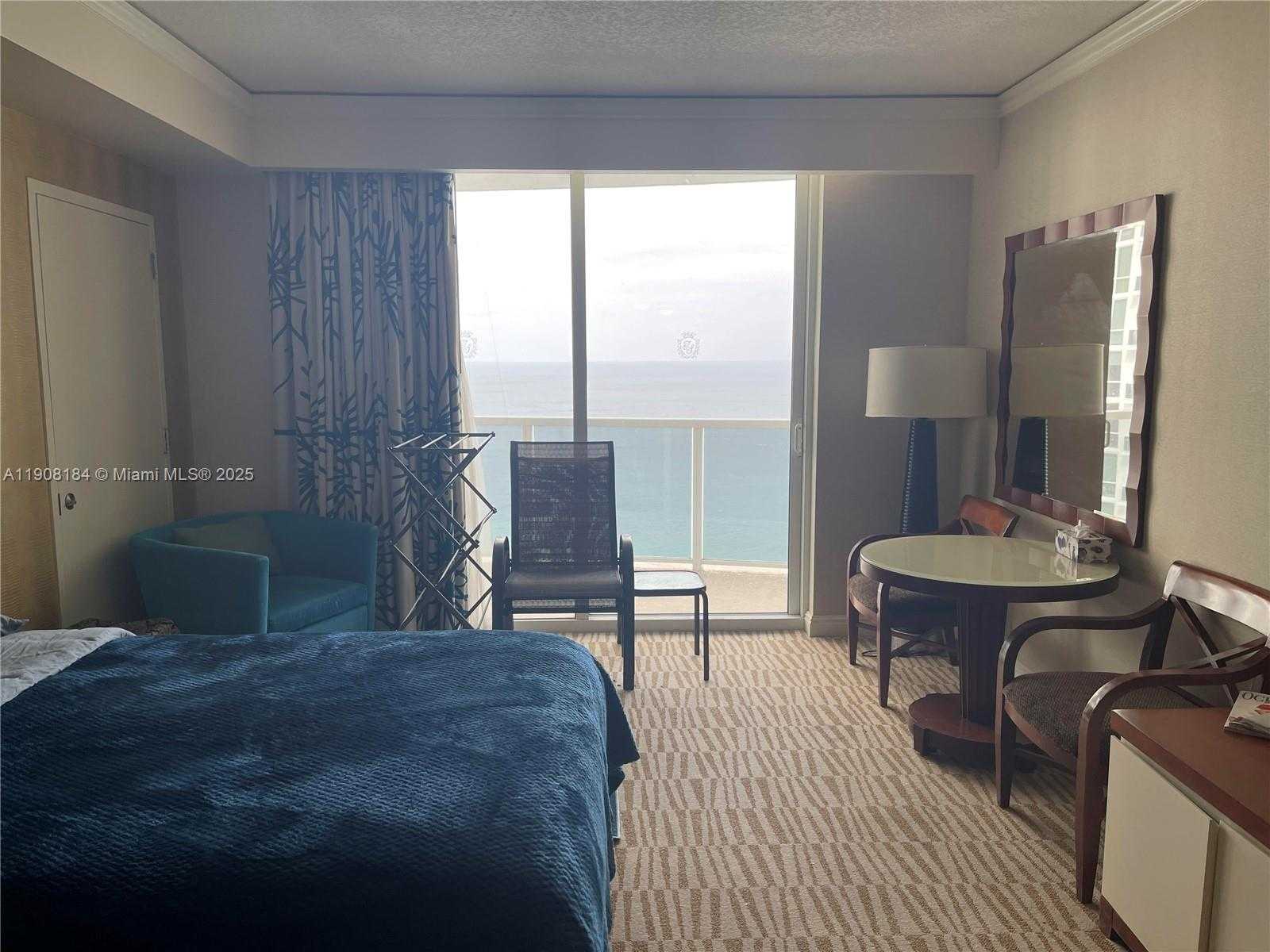 Small Image of 18001 COLLINS AVE #2908, Sunny Isles Beach Number 4