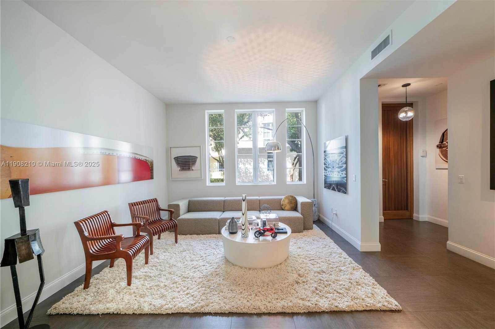 Small Image of 230 WATER WAY, Miami Beach Number 3