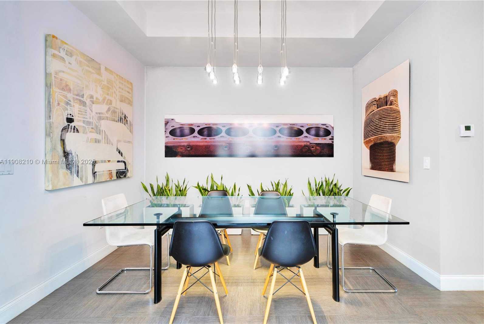 Small Image of 230 WATER WAY, Miami Beach Number 6