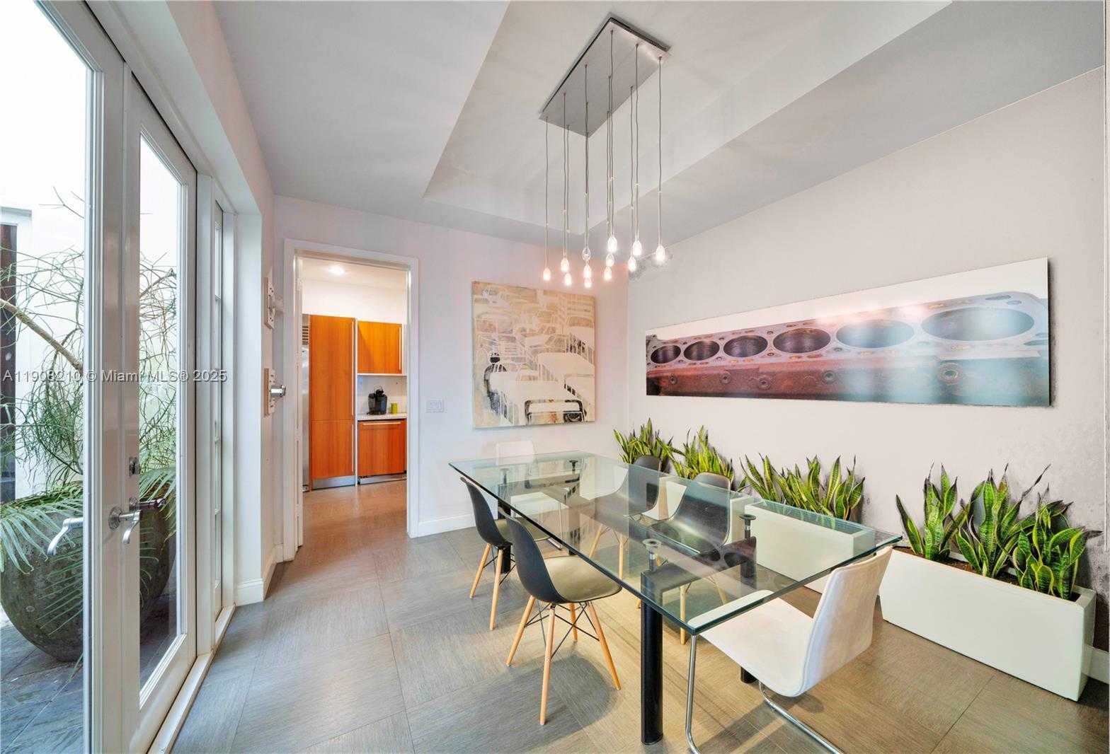 Small Image of 230 WATER WAY, Miami Beach Number 7