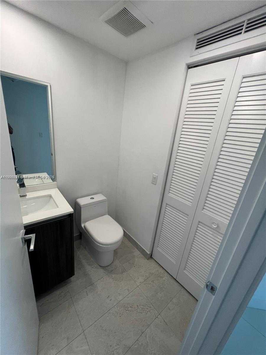 Small Image of 488 NORTH EAST 18TH ST #3100, Miami Number 21
