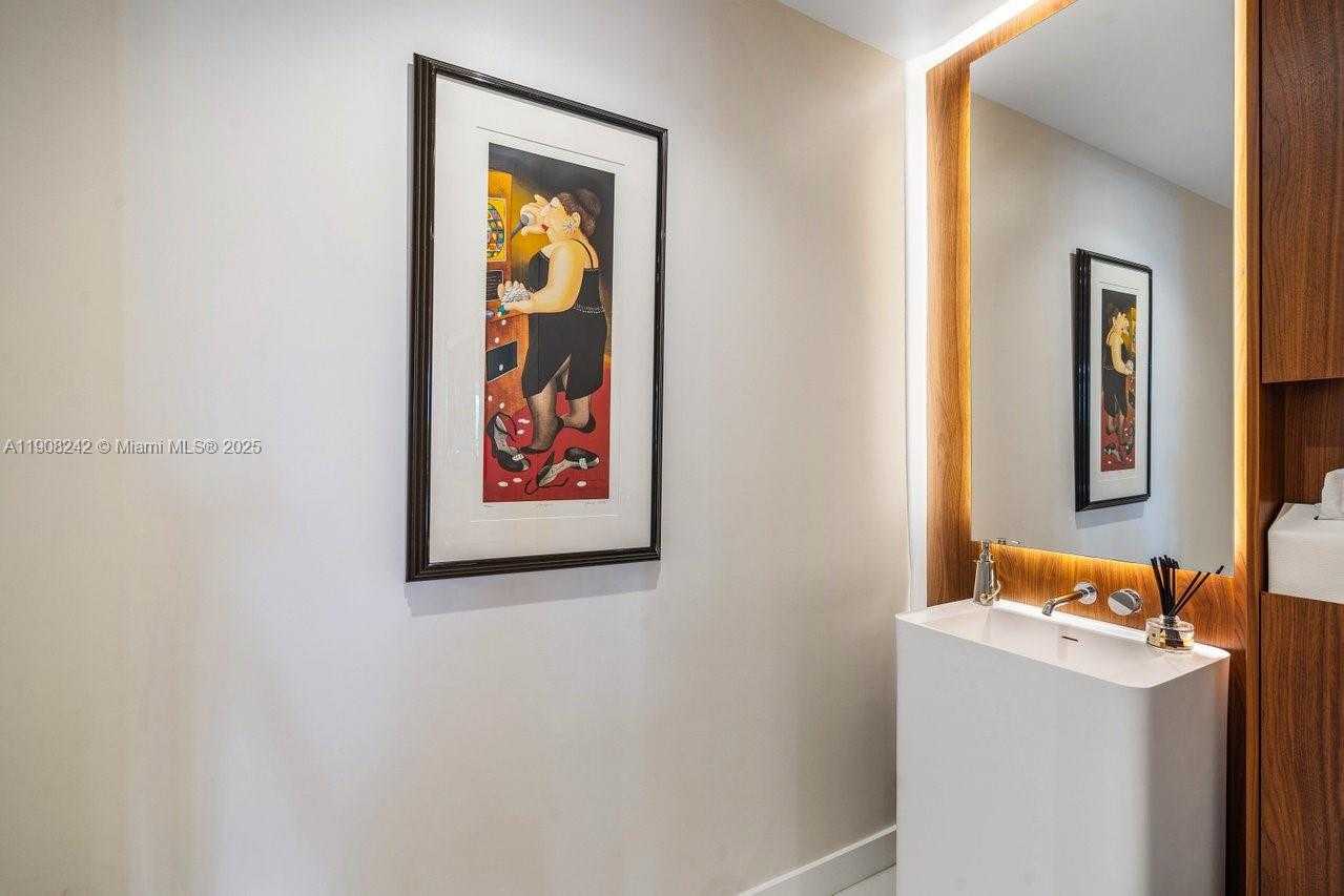 Small Image of 210 SOUTH EAST MIZNER BLVD #403, Boca Raton Number 3