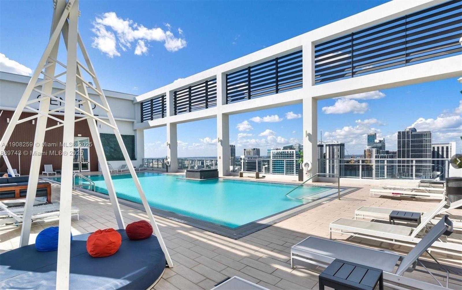 Small Image of 151 SOUTH EAST 1ST ST #903, Miami Number 8