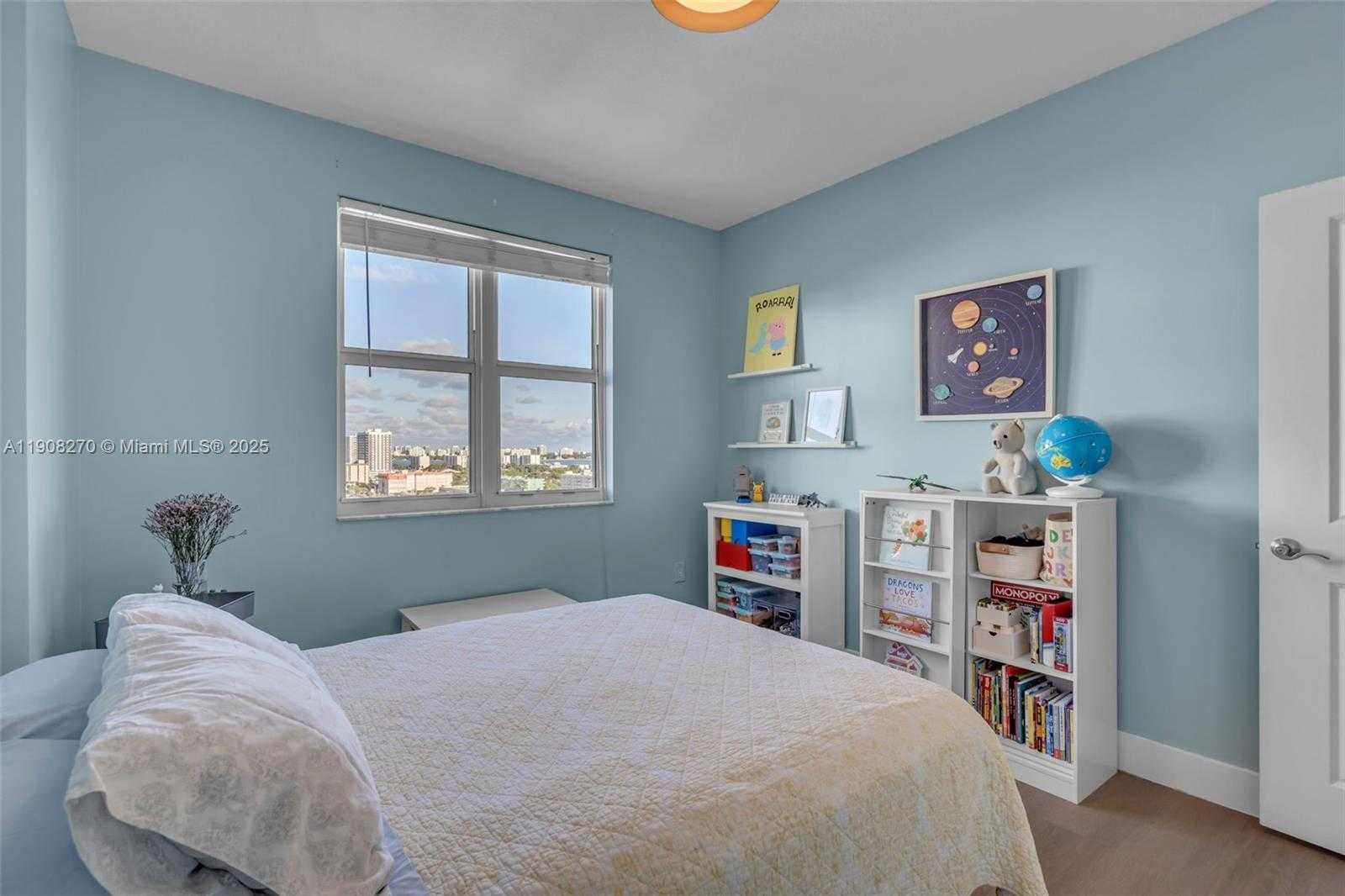 Small Image of 7900 HARBOR ISLAND DR #1525, North Bay Village Number 16