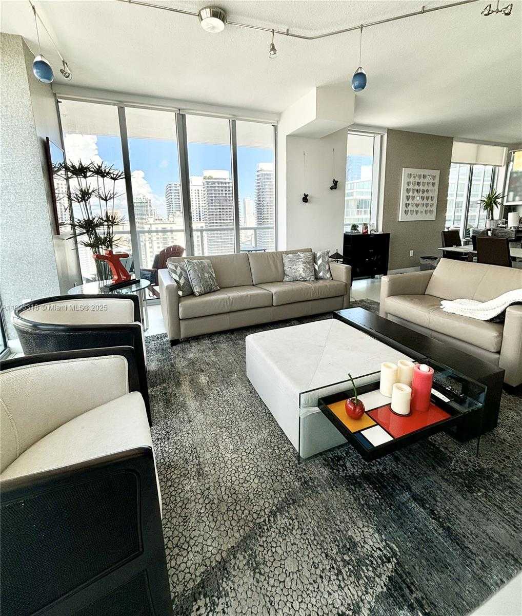 Small Image of 79 SOUTH WEST 12TH ST #4012-S, Miami Number 5