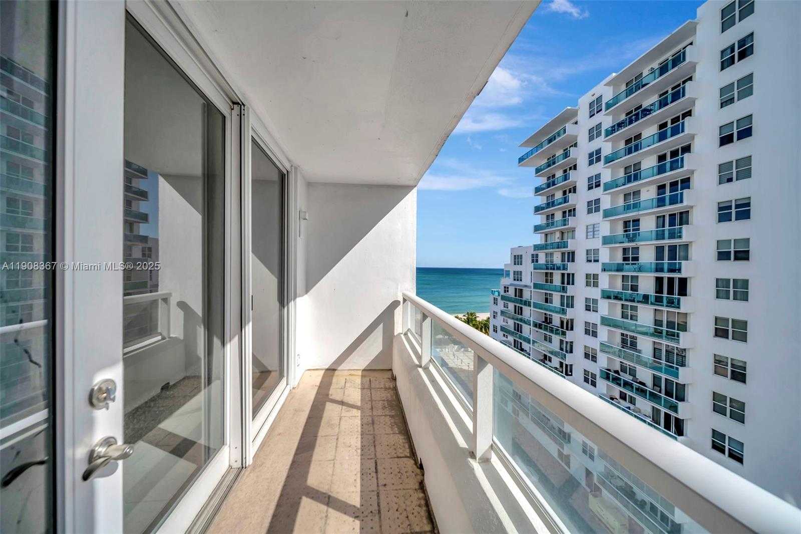 Small Image of 5005 COLLINS AVE #1009, Miami Beach Number 16