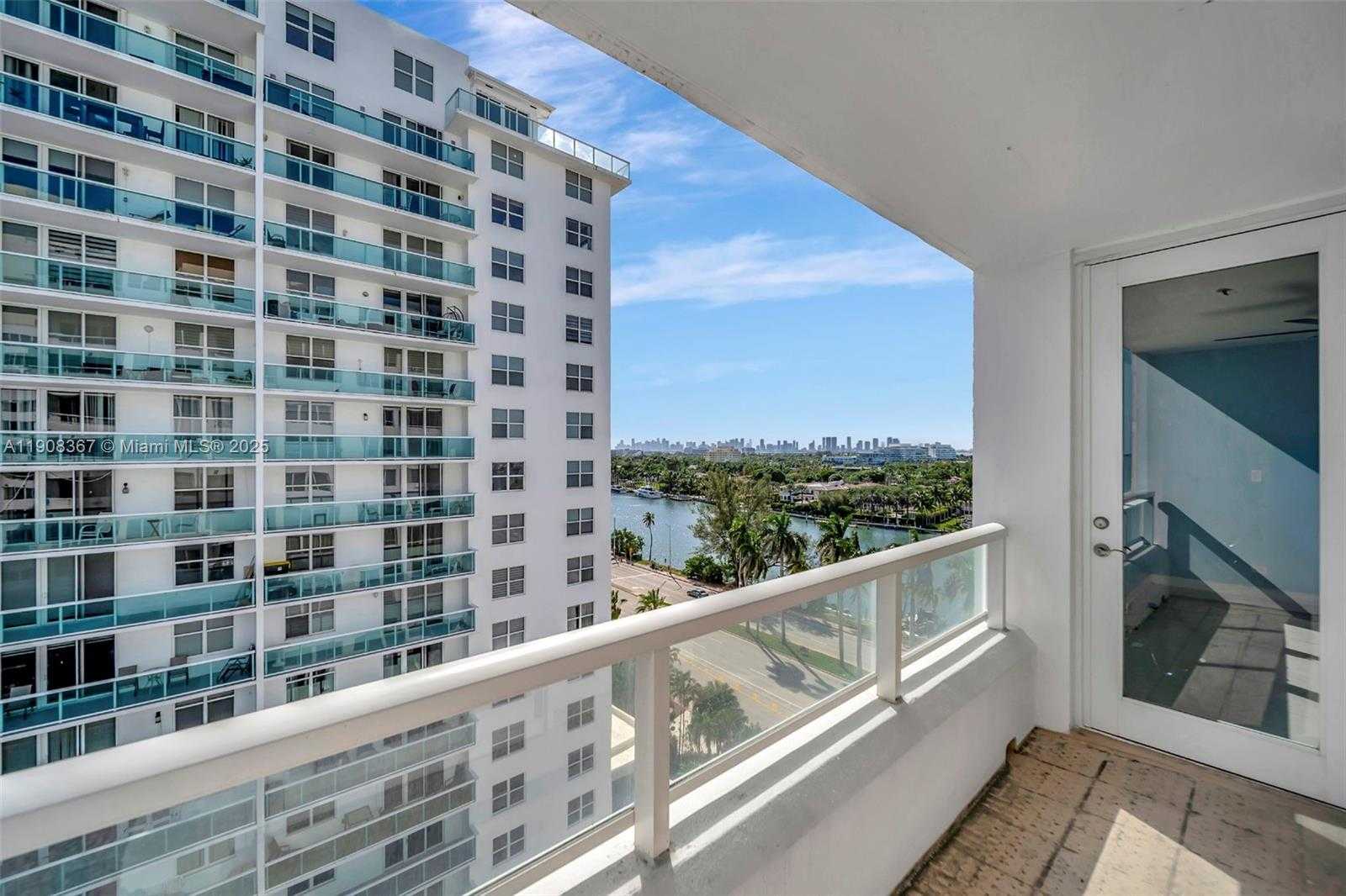 Small Image of 5005 COLLINS AVE #1009, Miami Beach Number 19