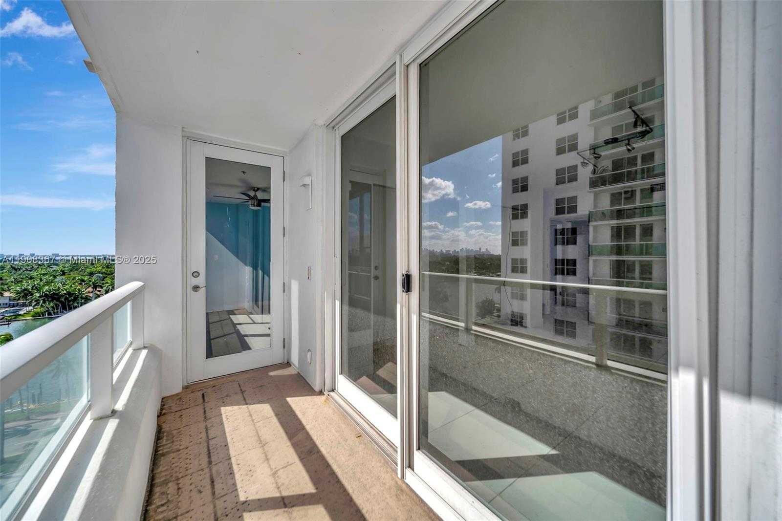 Small Image of 5005 COLLINS AVE #1009, Miami Beach Number 20
