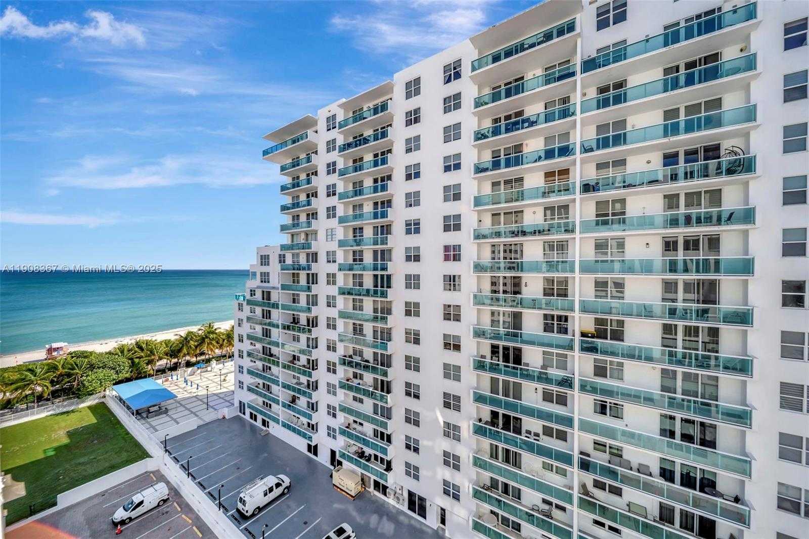 Small Image of 5005 COLLINS AVE #1009, Miami Beach Number 22