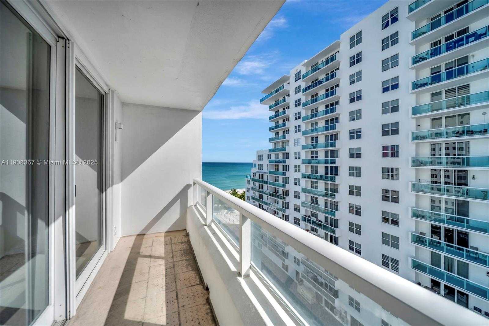 Small Image of 5005 COLLINS AVE #1009, Miami Beach Number 24