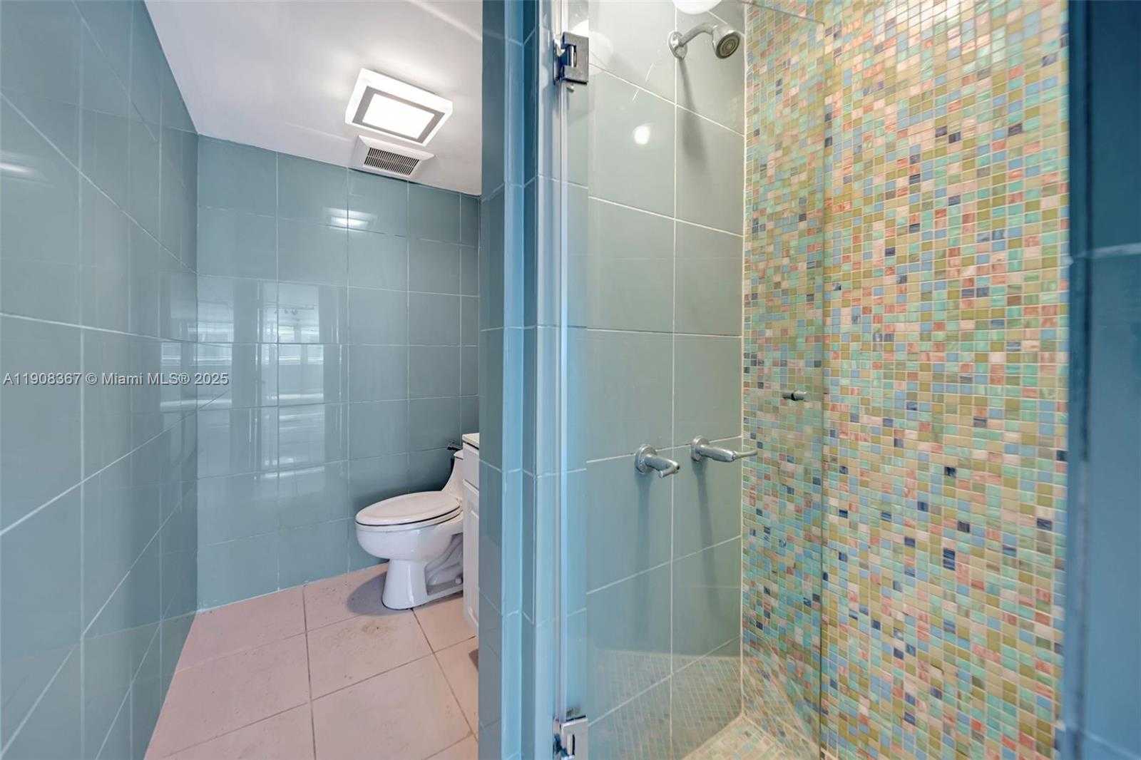 Small Image of 5005 COLLINS AVE #1009, Miami Beach Number 26