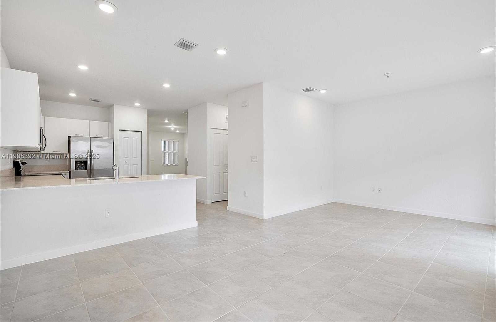 Small Image of 12845 NORTH WEST 24TH AVE, Miami Number 10