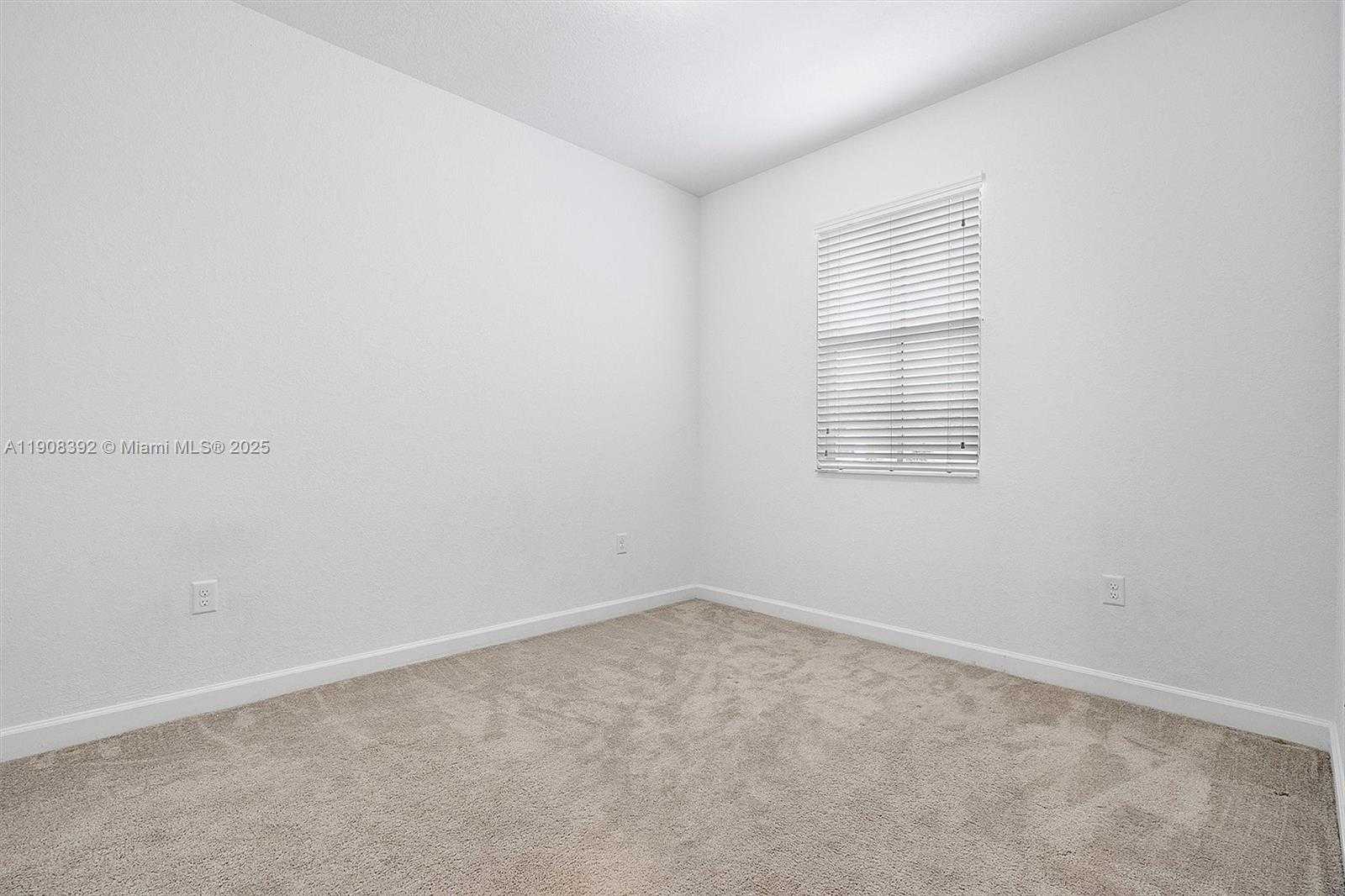 Small Image of 12845 NORTH WEST 24TH AVE, Miami Number 19