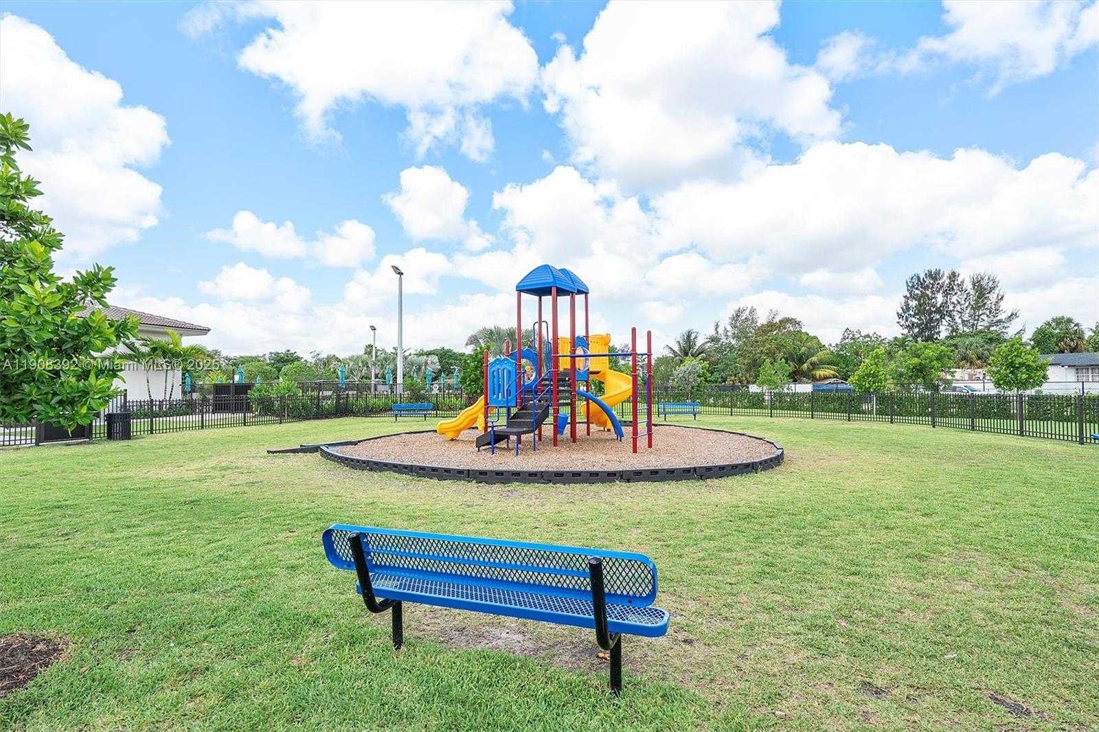 Small Image of 12845 NORTH WEST 24TH AVE, Miami Number 30