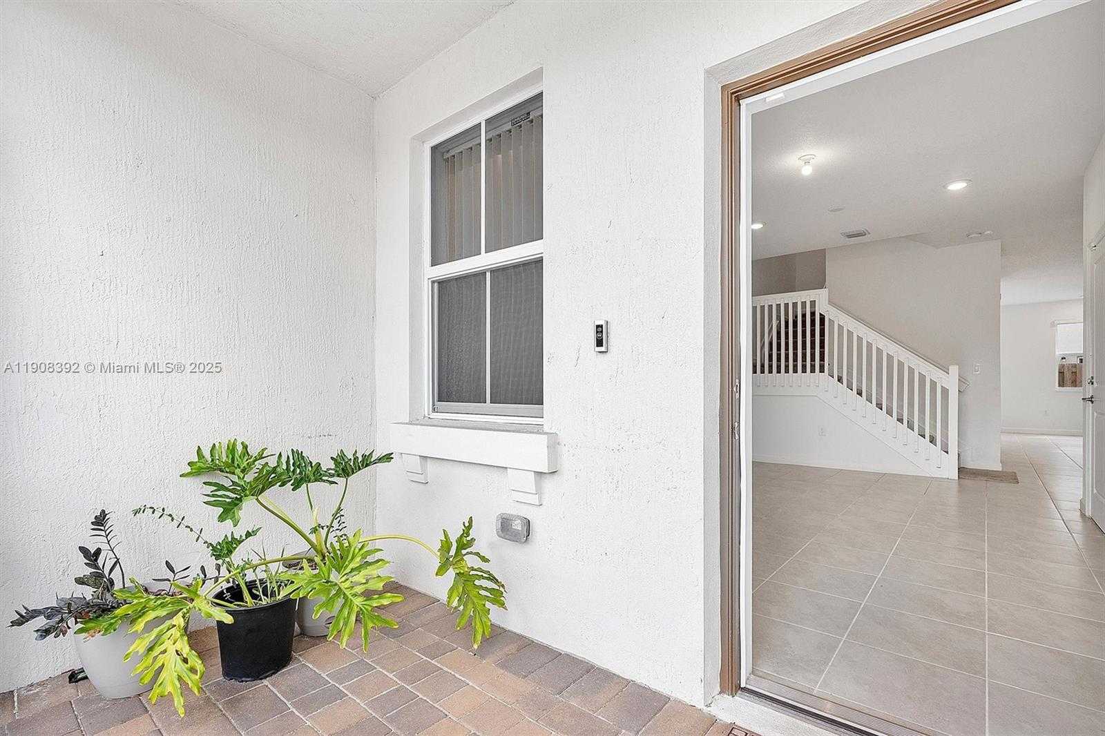 Small Image of 12845 NORTH WEST 24TH AVE, Miami Number 4