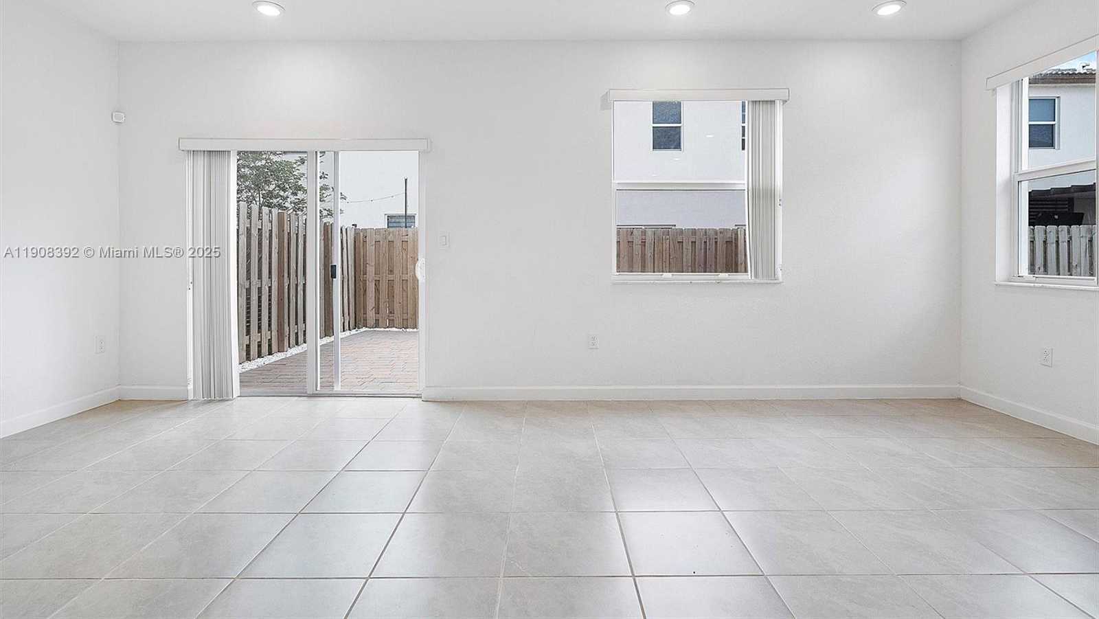 Small Image of 12845 NORTH WEST 24TH AVE, Miami Number 8