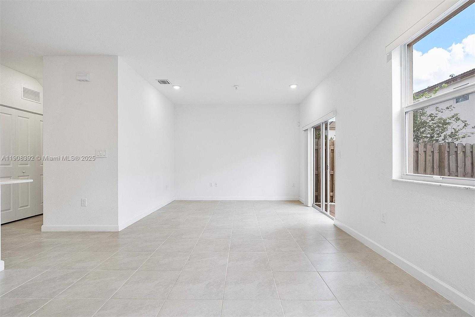 Small Image of 12845 NORTH WEST 24TH AVE, Miami Number 9