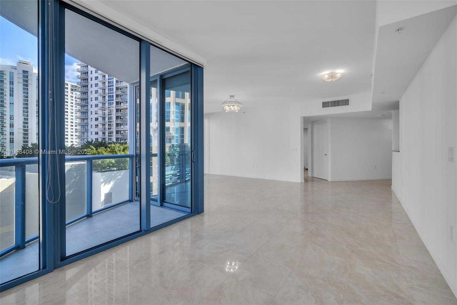 Small Image of 333 LAS OLAS WAY #1208, Fort Lauderdale Number 14
