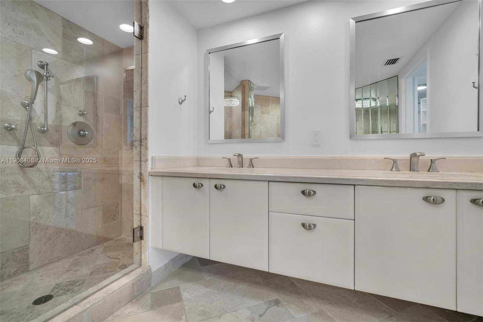 Small Image of 333 LAS OLAS WAY #1208, Fort Lauderdale Number 19