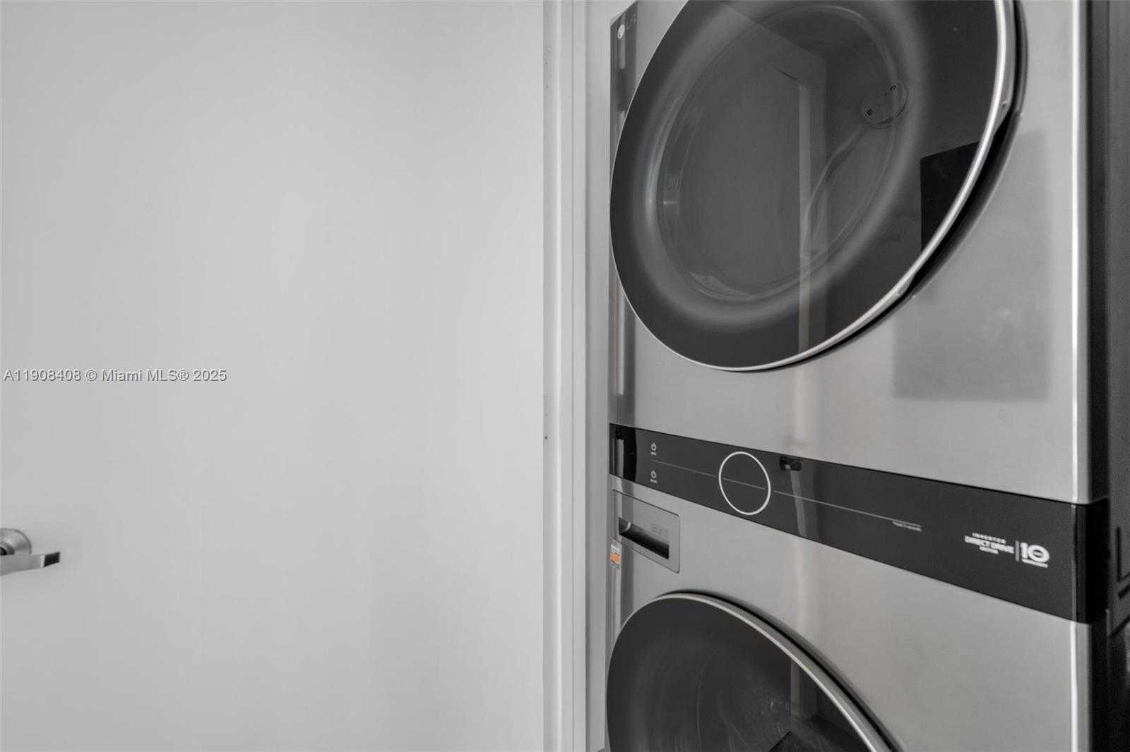 Small Image of 333 LAS OLAS WAY #1208, Fort Lauderdale Number 22