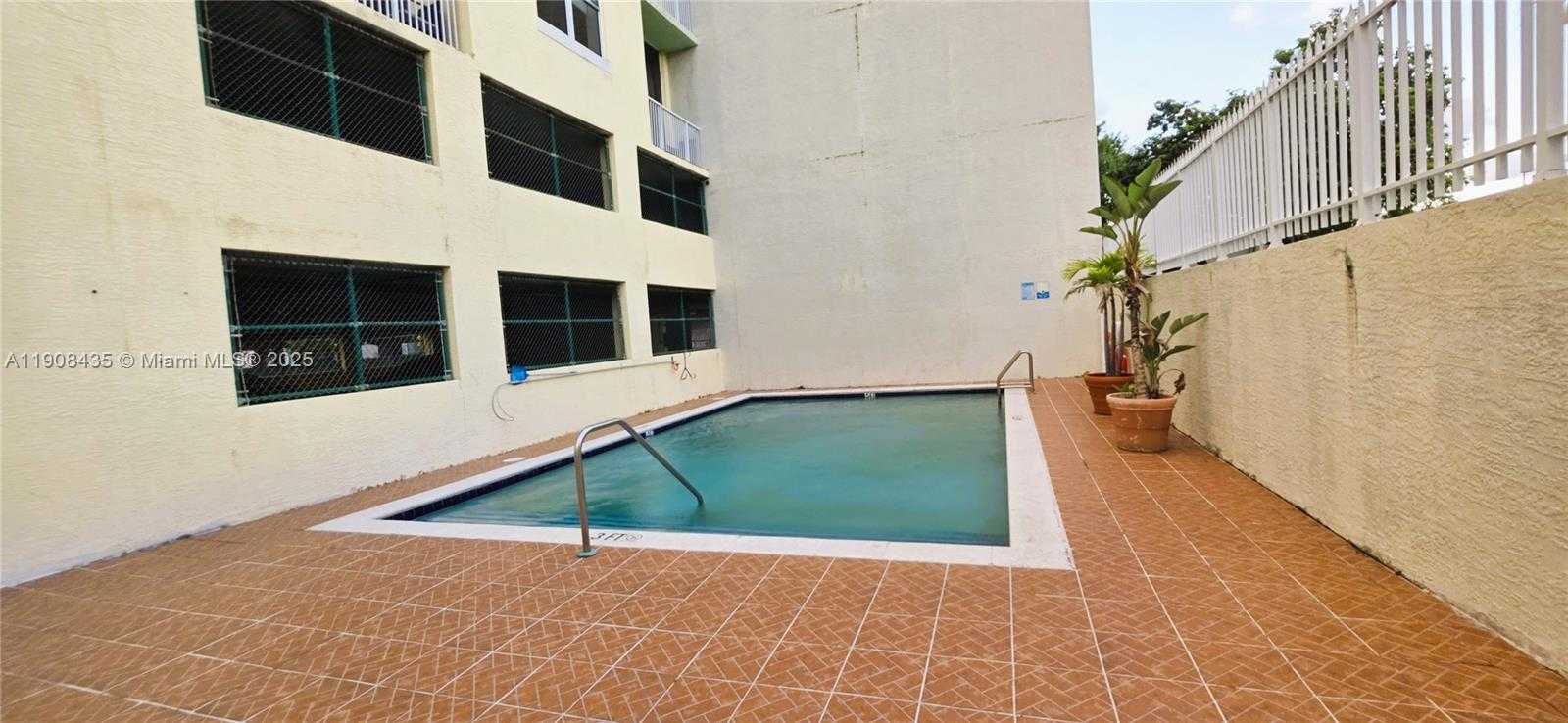 Small Image of 1350 NORTH WEST 8TH CT #A1-6, Miami Number 36