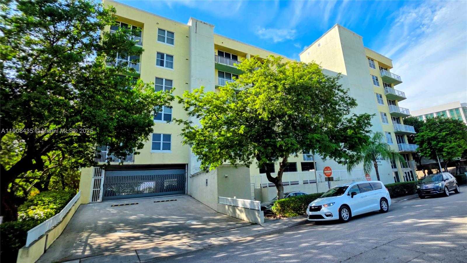 Small Image of 1350 NORTH WEST 8TH CT #A1-6, Miami Number 4