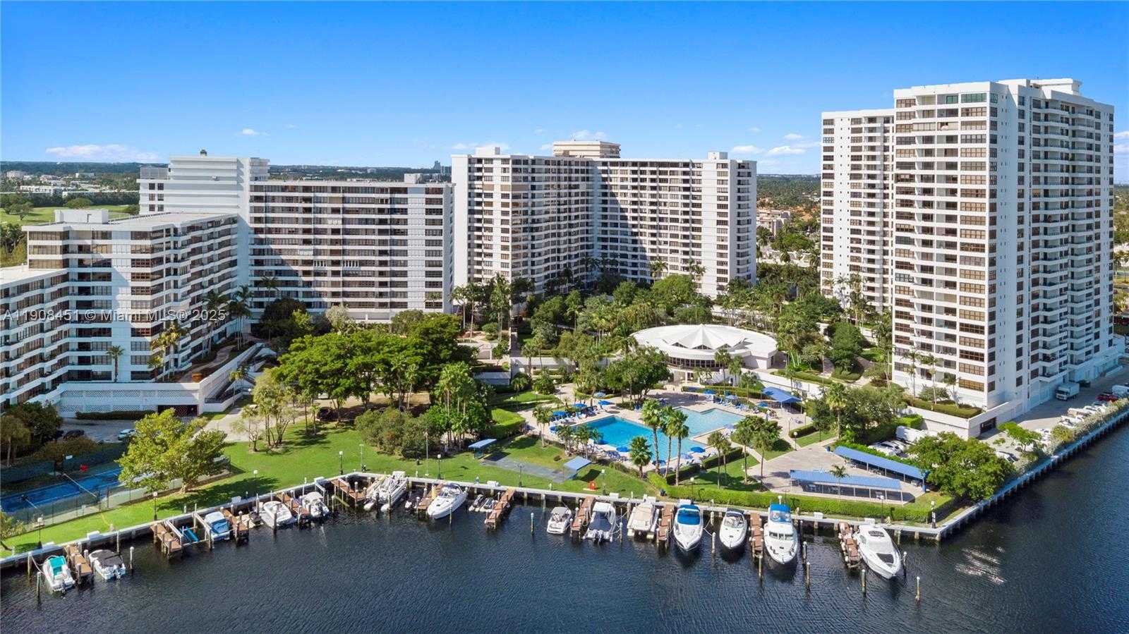 Small Image of 600 THREE ISLANDS BLVD #920, Hallandale Beach Number 2