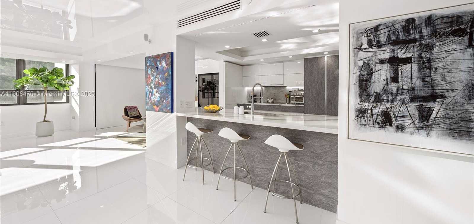 Small Image of 10205 COLLINS AVE #201, Bal Harbour Number 3