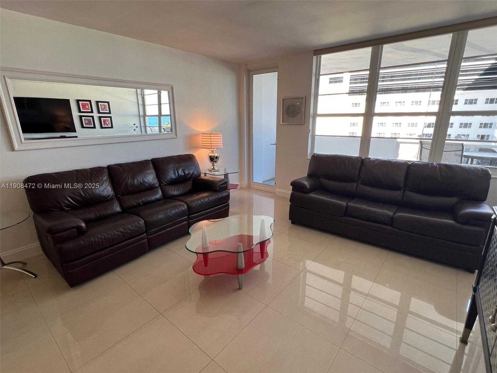 Small Image of 100 LINCOLN RD #702, Miami Beach Number 12