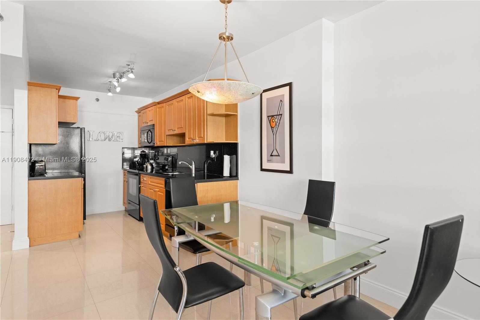 Small Image of 100 LINCOLN RD #702, Miami Beach Number 17