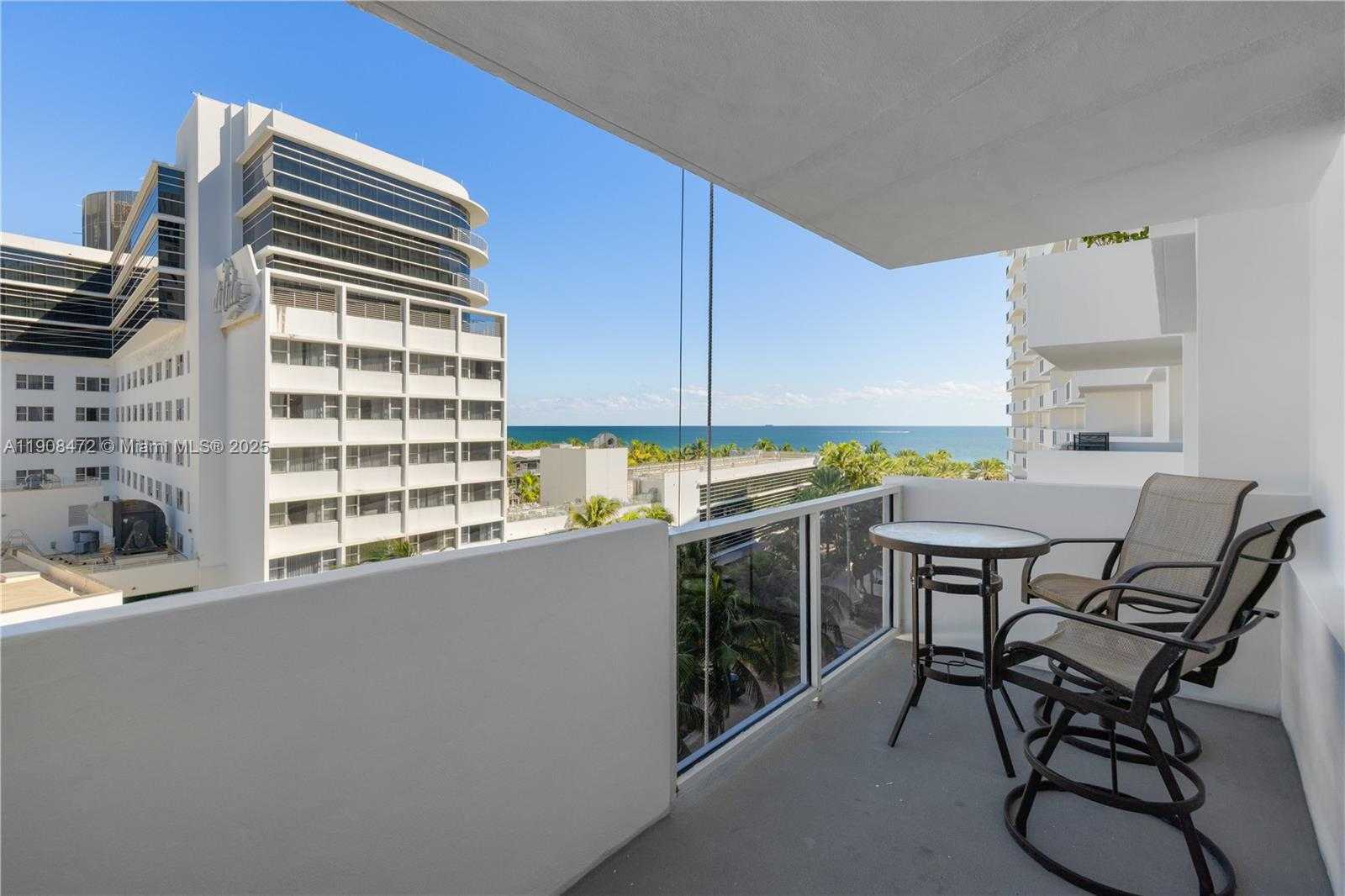 Small Image of 100 LINCOLN RD #702, Miami Beach Number 2